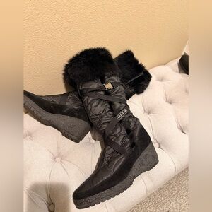 Coach Mackenzie Winter Boots